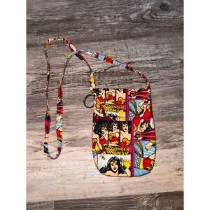 DC Comics Wonder Woman Crossbody Phone Bag Comic Book Print Quilted Pouch